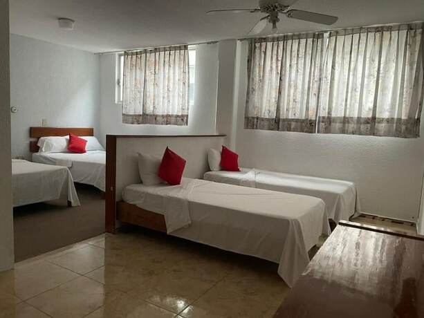 Imagen general del Hotel Sicilia Italia. Foto 1