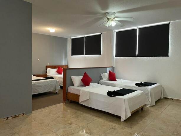 Imagen general del Hotel Sicilia Italia. Foto 10