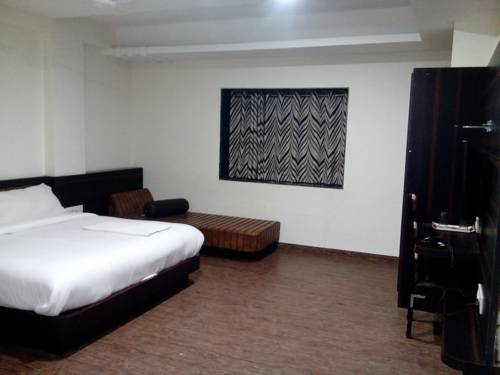 Imagen de la habitación del Hotel Siddhant. Foto 1