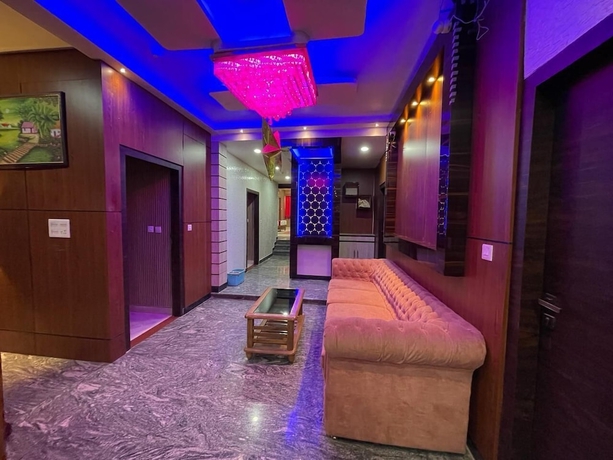 Imagen de la habitación del Hotel Siddhant Palace. Foto 9