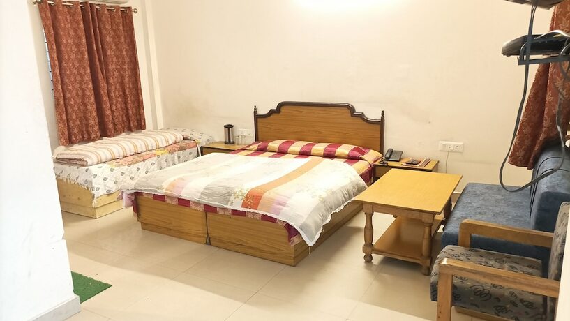Imagen de la habitación del Hotel Siddharth, Dehradun. Foto 12