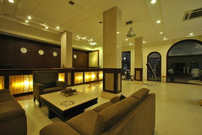 Imagen de los interiores del Hotel Siddharth. Foto 30