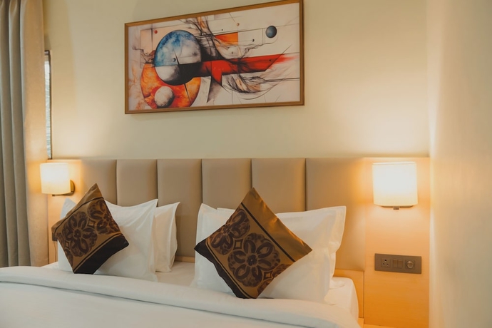 Imagen de la habitación del Hotel Siddharth Grand. Foto 5