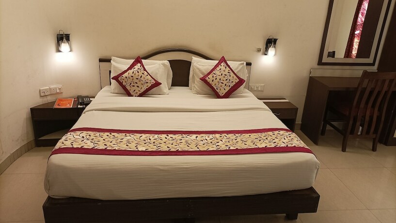 Imagen de la habitación del Hotel Siddharth Paradise. Foto 17