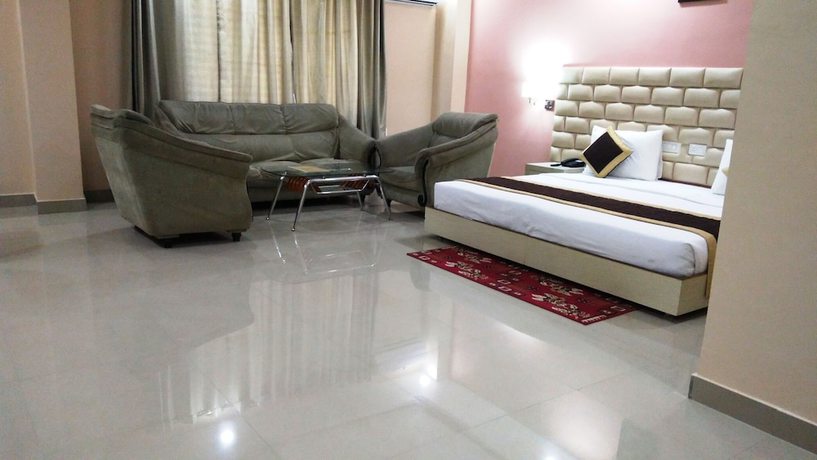 Imagen de la habitación del Hotel Siddhartha International. Foto 12