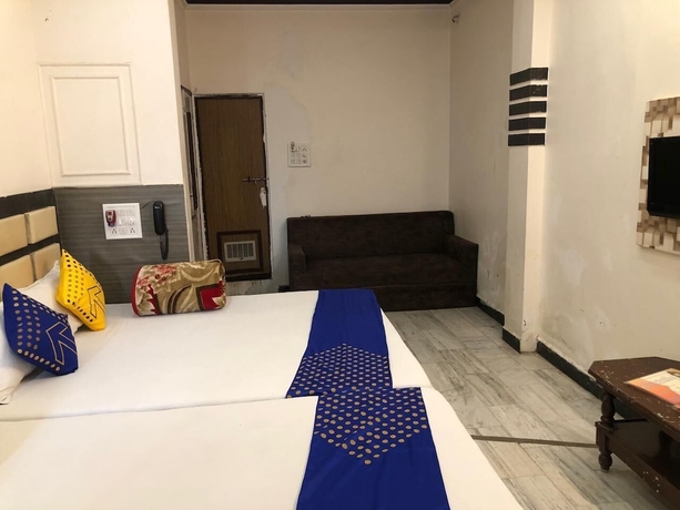 Imagen de la habitación del Hotel Siddhartha, Ujjain. Foto 3