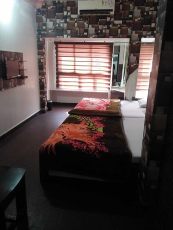 Imagen de la habitación del Hotel Siddhartha, Ujjain. Foto 4