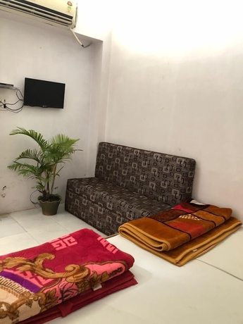 Imagen de la habitación del Hotel Siddhartha, Ujjain. Foto 6