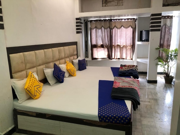 Imagen de la habitación del Hotel Siddhartha, Ujjain. Foto 11
