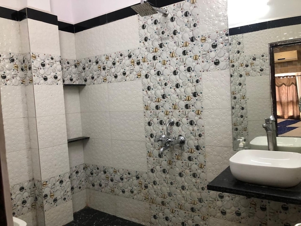 Imagen de la habitación del Hotel Siddhartha, Ujjain. Foto 15