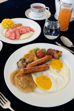 Imagen del bar/restaurante del Hotel Siddhartha Vilasa. Foto 8