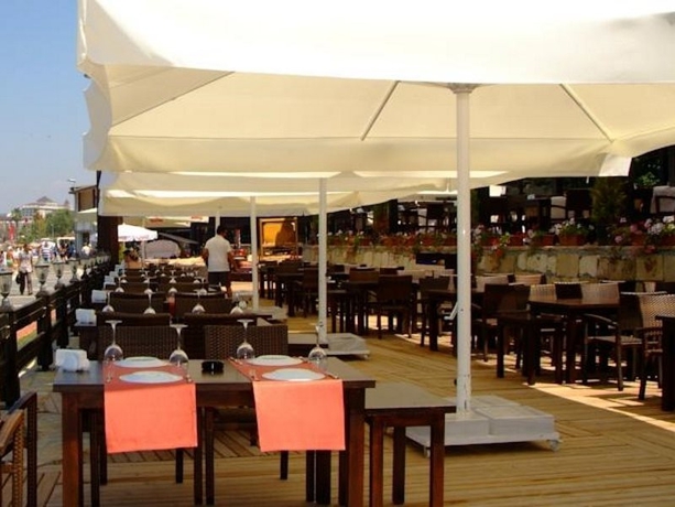 Imagen general del Hotel Side Beach Club. Foto 8