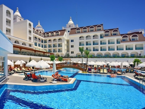 Imagen general del Hotel Side Crown Serenity. Foto 8