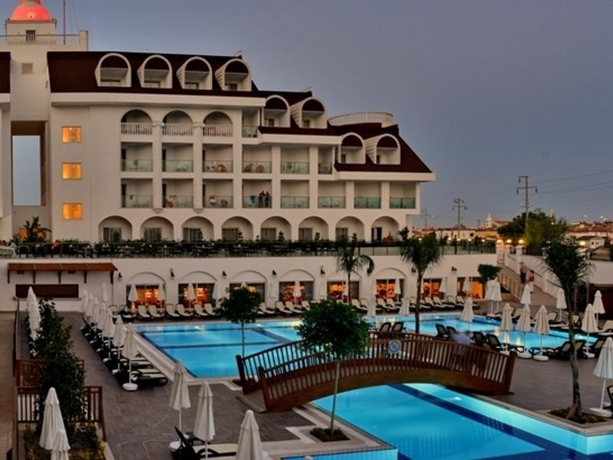 Imagen general del Hotel Side Crown Serenity. Foto 11