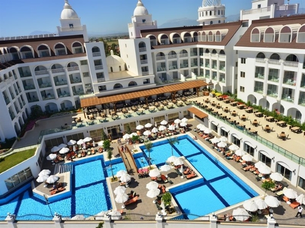 Imagen general del Hotel Side Crown Serenity. Foto 15