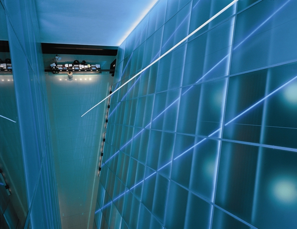 Imagen de los interiores del Hotel Side Design Hamburg. Foto 7