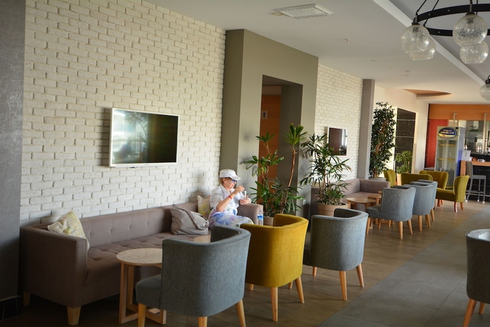 Imagen de los interiores del Hotel Side Su. Foto 17