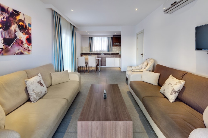 Imagen de la habitación del Hotel Side Su. Foto 10