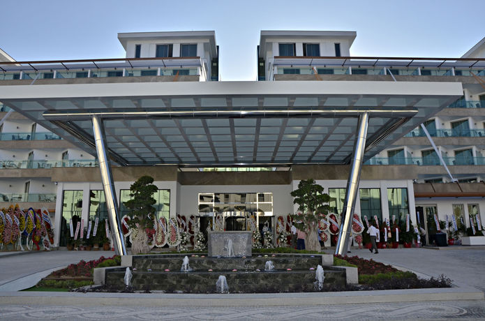 Imagen de los exteriores del Hotel Side Sunport and Spa - All Inclusive. Foto 11