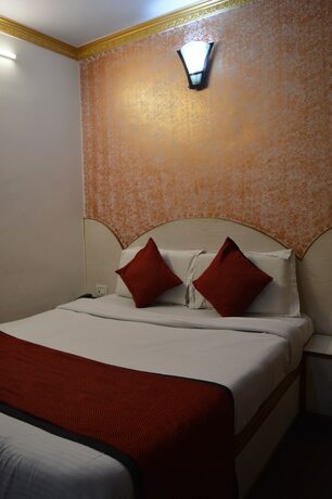 Imagen de la habitación del Hotel Sidharath. Foto 24
