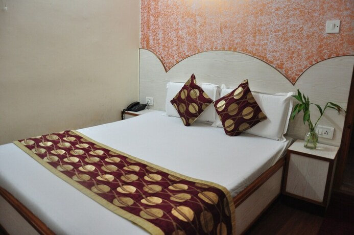 Imagen de la habitación del Hotel Sidharath. Foto 26