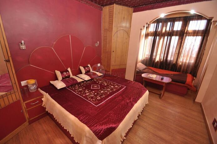 Imagen general del Hotel Sidharth Regency. Foto 4