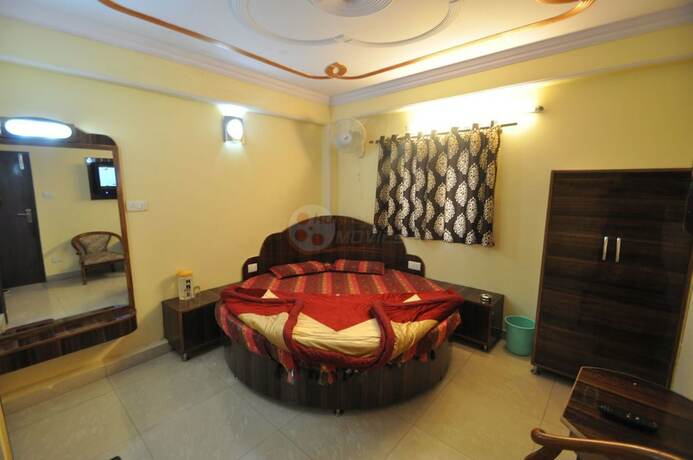 Imagen general del Hotel Sidharth Regency. Foto 8