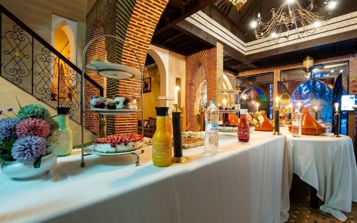 Imagen general del Hotel Sidi Abdallah Ghiat. Foto 6