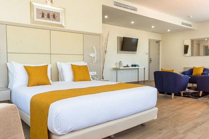 Imagen de la habitación del Hotel Sidi Yahia. Foto 14