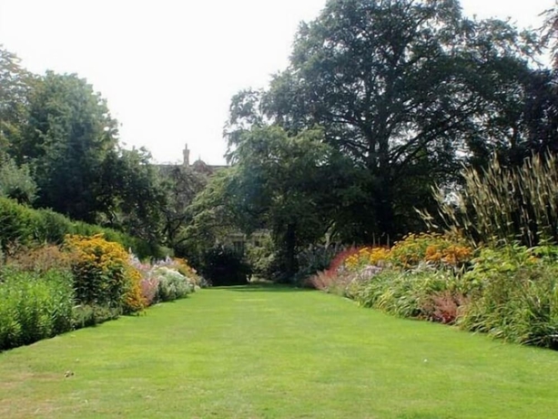 Imagen de los exteriores del Hotel Sidney Sussex College Cambridge. Foto 12