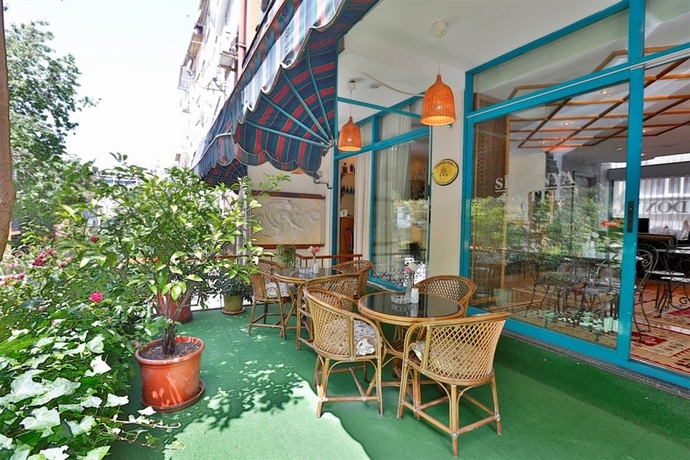 Imagen de los exteriores del Hotel Sidonya. Foto 11