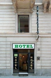 Imagen de los exteriores del Hotel Siena, Milán. Foto 12