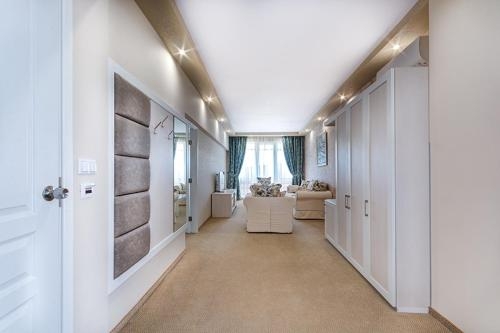 Imagen de la habitación del Hotel Siena Palace. Foto 9