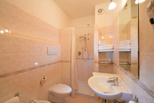 Imagen de la habitación del Hotel Siena, Verona. Foto 9