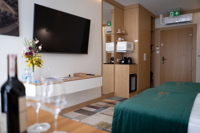 Imagen de la habitación del Hotel Sierra Bungaloves. Foto 11
