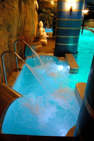 Imagen de la piscina del Hotel Sierra De Cazorla and Spa 3*. Foto 14