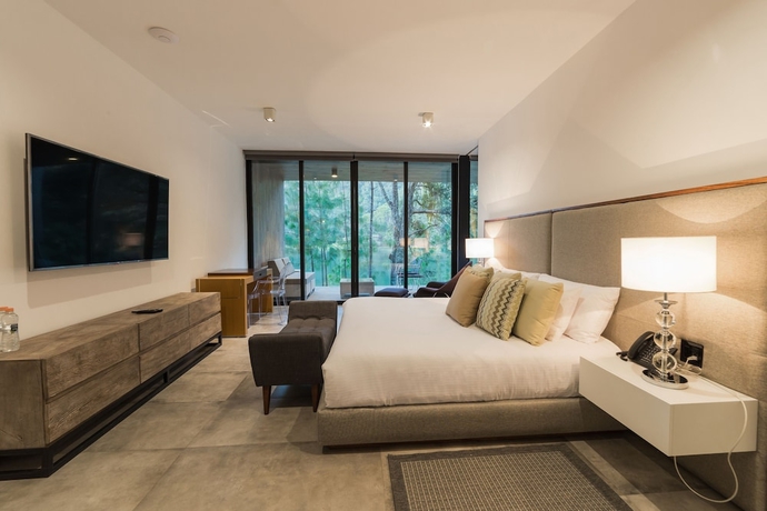 Imagen de la habitación del Hotel Sierra Lago Resort and Spa. Foto 10