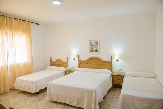 Imagen de la habitación del Hotel Sierra Mar. Foto 2