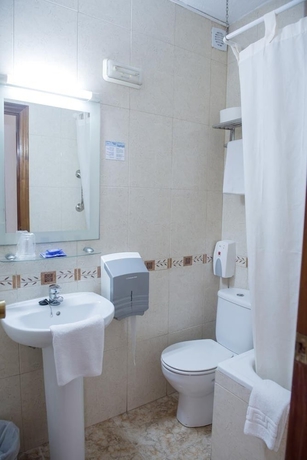 Imagen de la habitación del Hotel Sierra Mar. Foto 7