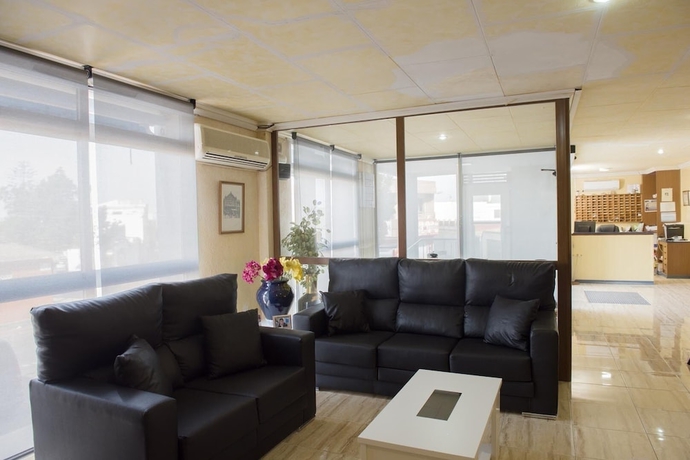 Imagen de los interiores del Hotel Sierra Mar. Foto 18