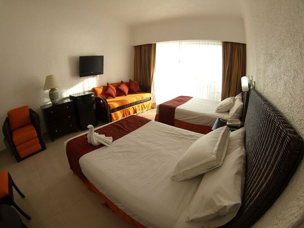 Imagen de la habitación del Hotel Sierra Mar Mazanillo. Foto 4