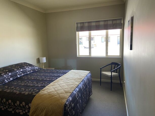 Imagen de la habitación del Hotel Sierra Motel. Foto 13
