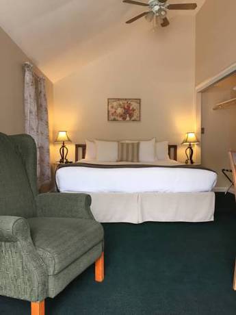 Imagen de la habitación del Hotel Sierra Mountain Inn. Foto 15