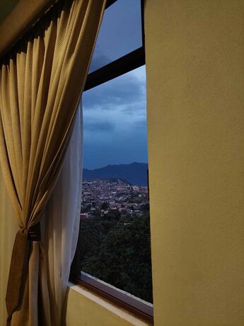 Imagen general del Hotel Sierra Norte Inn. Foto 10