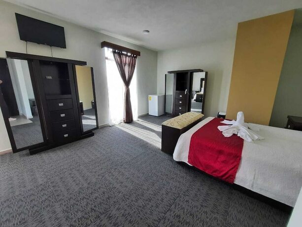 Imagen de la habitación del Hotel Sierra Norte Inn. Foto 13