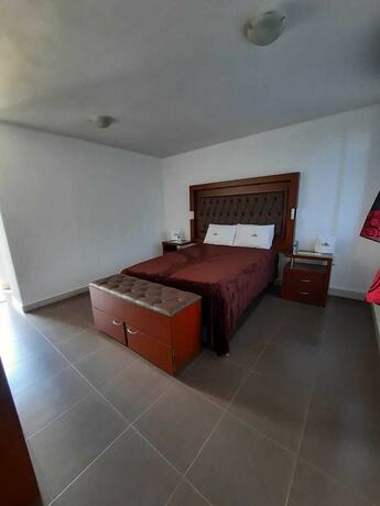 Imagen de la habitación del Hotel Sierra Norte Inn. Foto 20