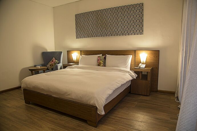 Imagen de la habitación del Hotel Sierra Palms Resort. Foto 19