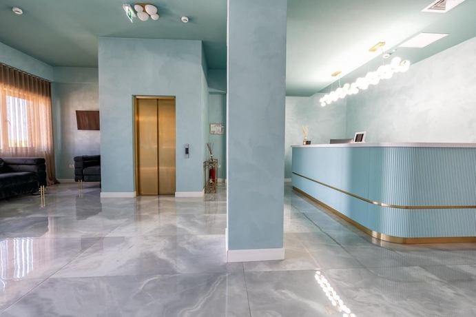 Imagen de los interiores del Hotel Sierra, Pitesti. Foto 14