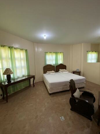 Imagen de la habitación del Hotel Sierra Resort. Foto 20