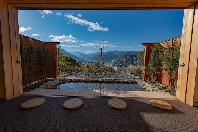 Imagen de la piscina del Hotel Sierra Resort Yuzawa. Foto 19